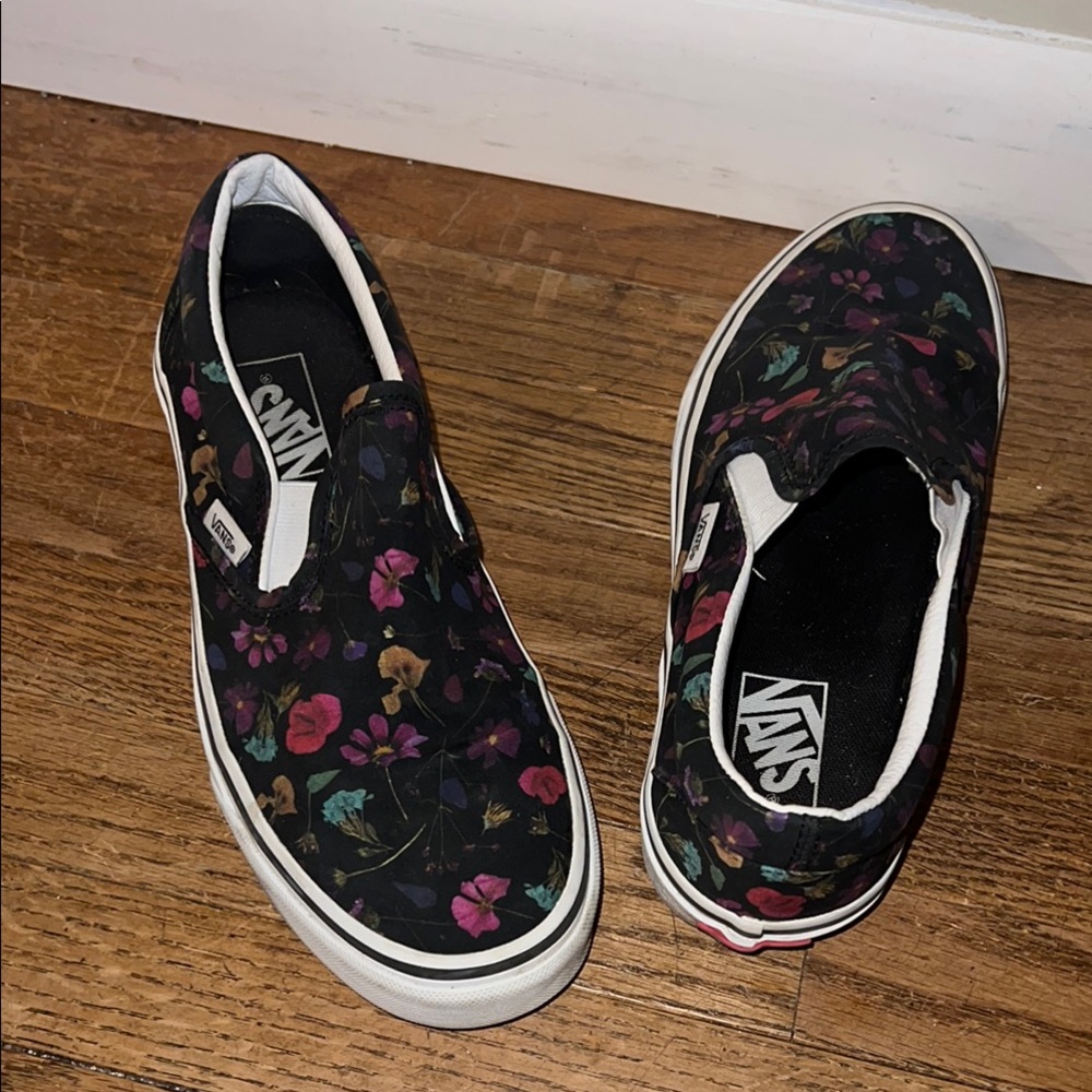 Vans Women's Floral Slip-On Shoes - Black